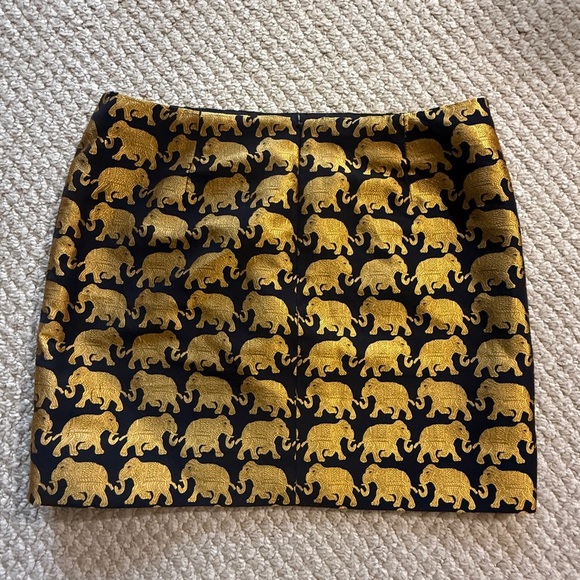 J CREW  Black and Gold Skirt - Origami in Elephant Parade SIZE: SMALL - Picture 5 of 8